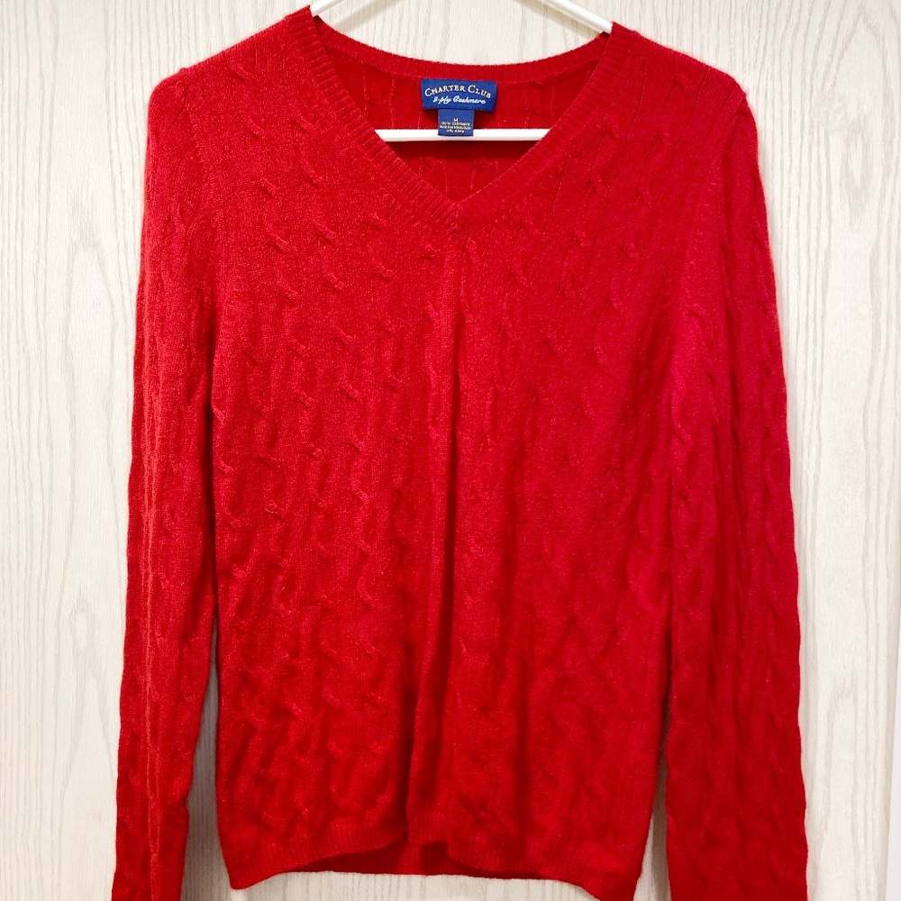 Charter Club Size Medium Women’s Red 100% Cashmere Pullover.